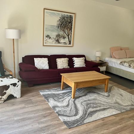 Ralf'S Coastal Shack Apartment Marlo Exterior photo